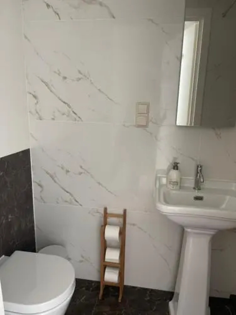 Coastview Apartments