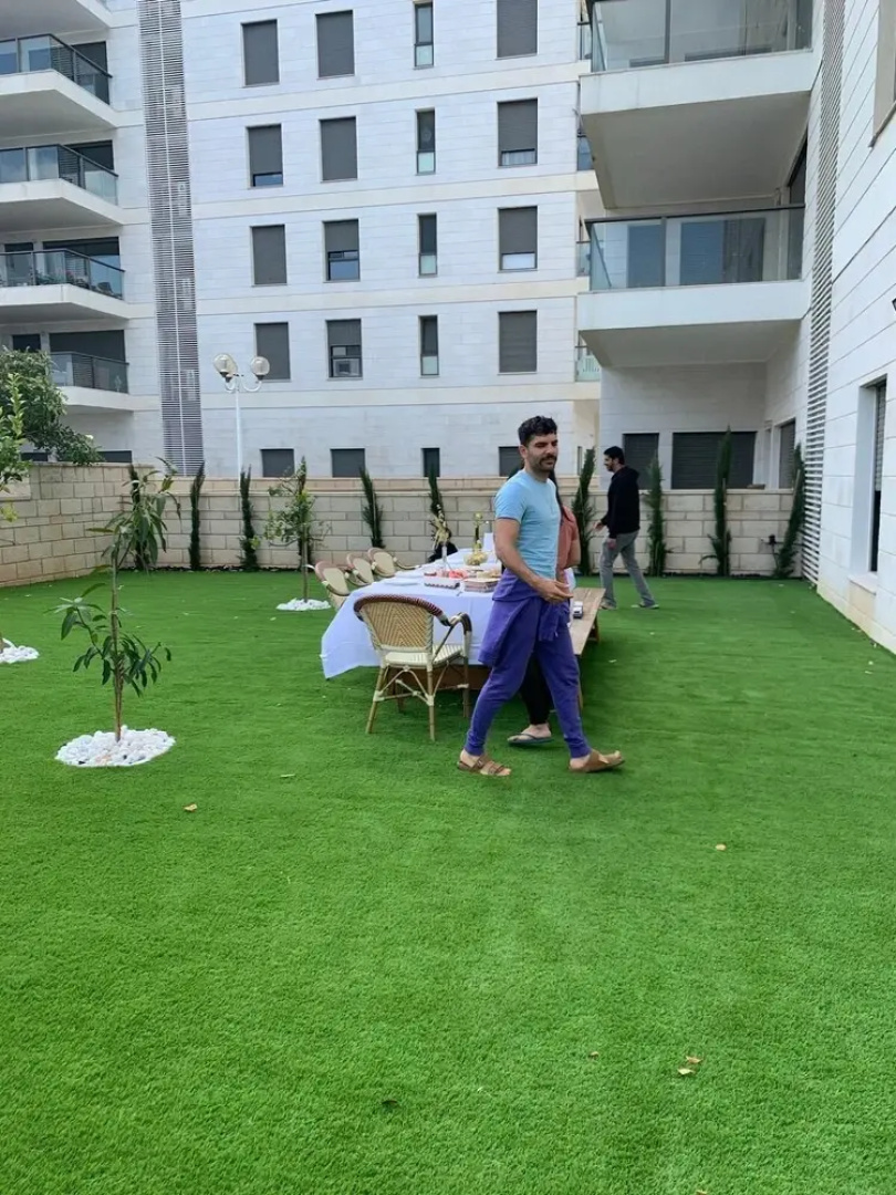 Deluxe Apartment with Private GardenArea