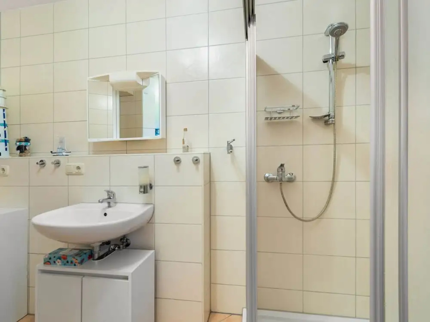 Apartment in Saxon With Terrace