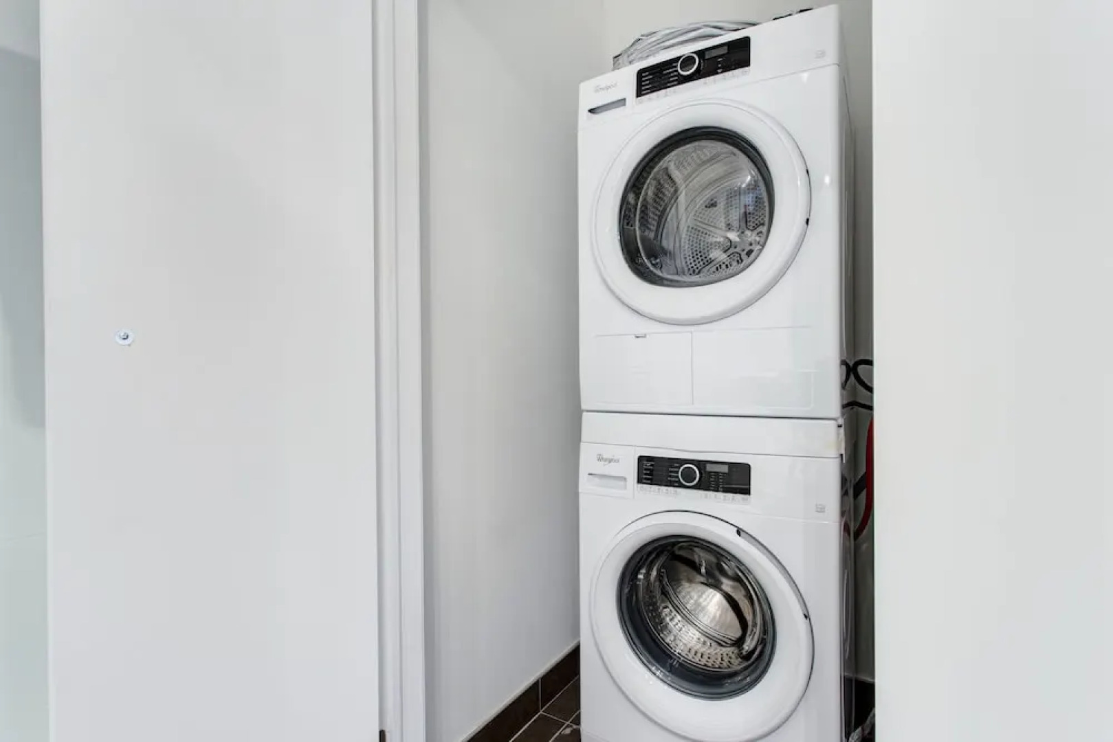 Le Myriade Apartments