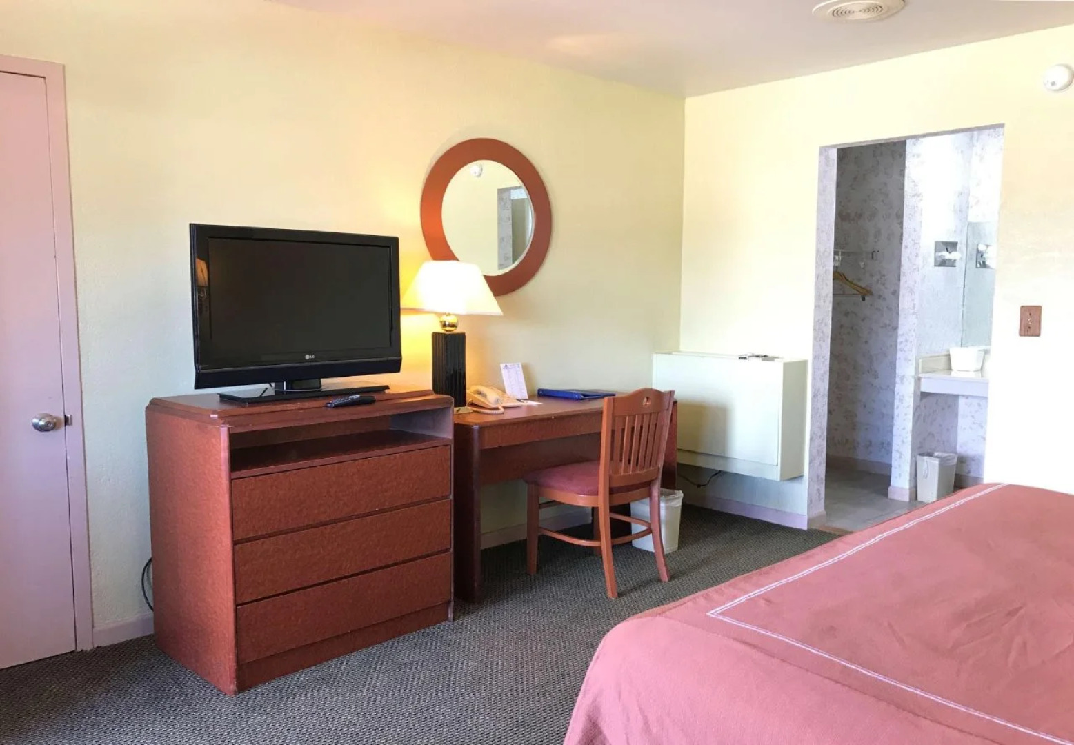 Americas Best Value Inn - Barrington
