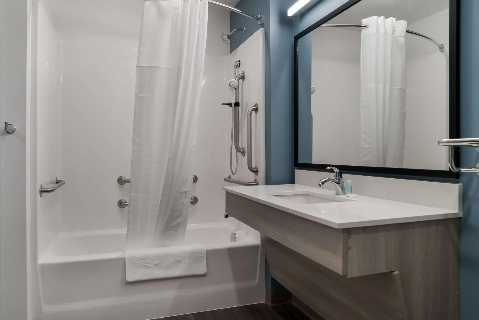 Woodspring Suites Detroit Sterling Heights