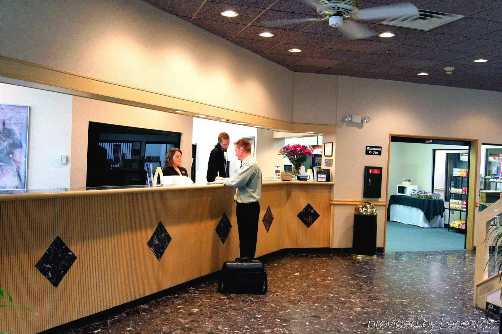 American Inn & Suites Waterford