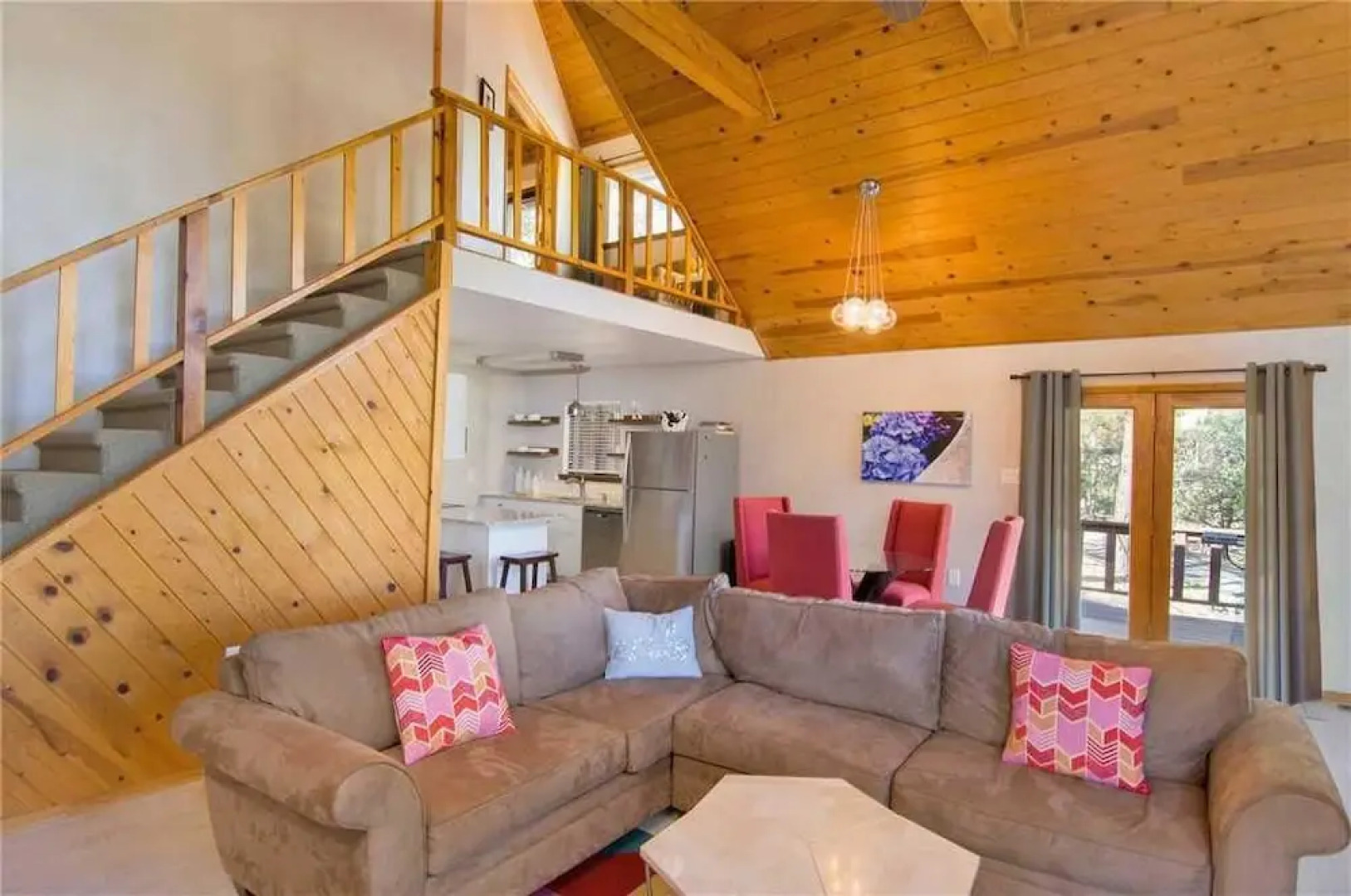 Air Nuevo - Three Bedroom Cabin