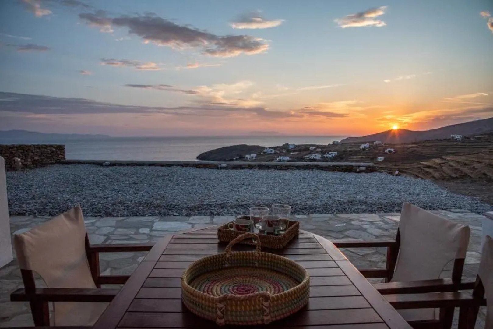 Iliopetra residence - 5BR Villa in Agios Romanos