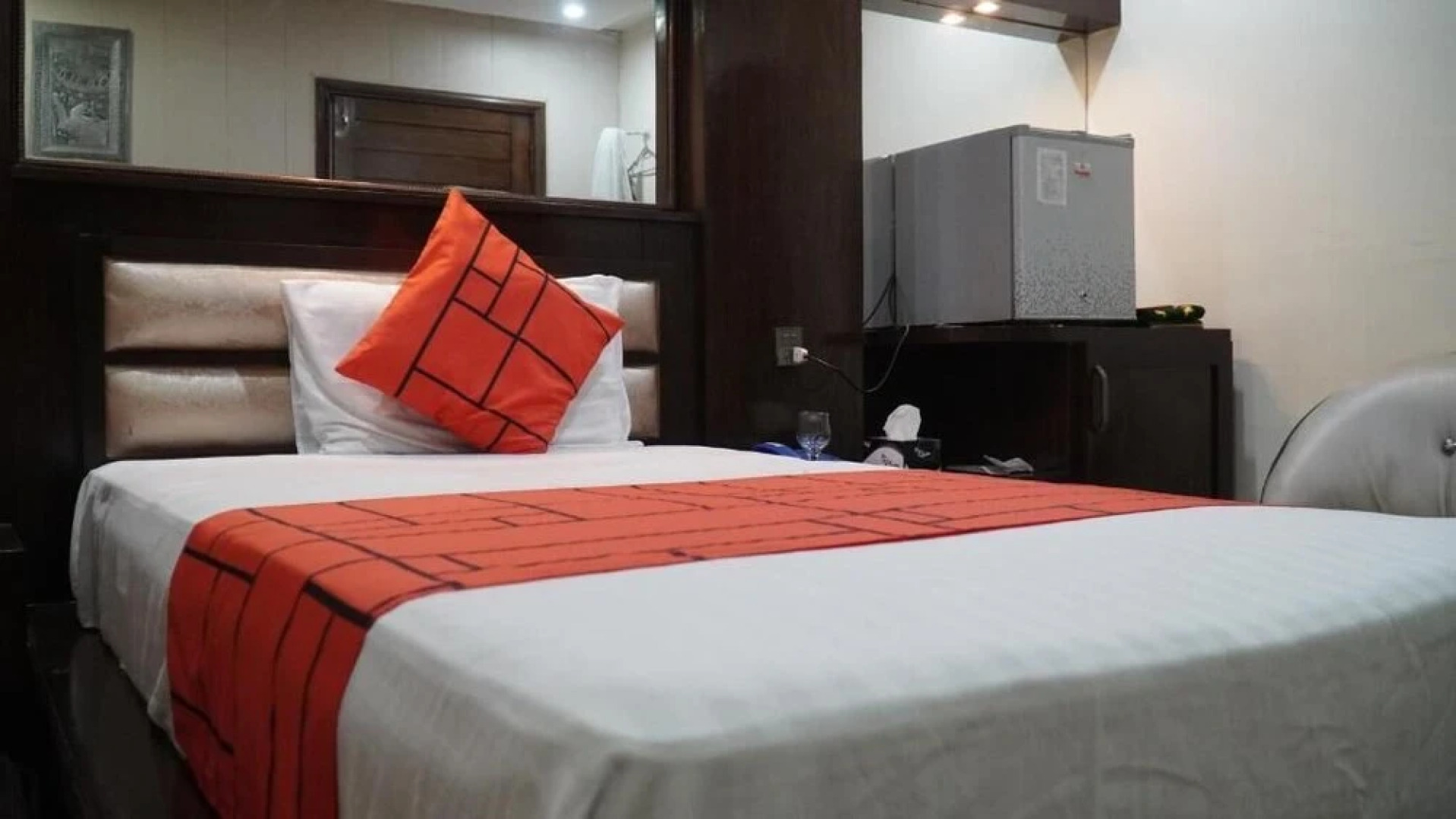 Grand Star Hotel Multan