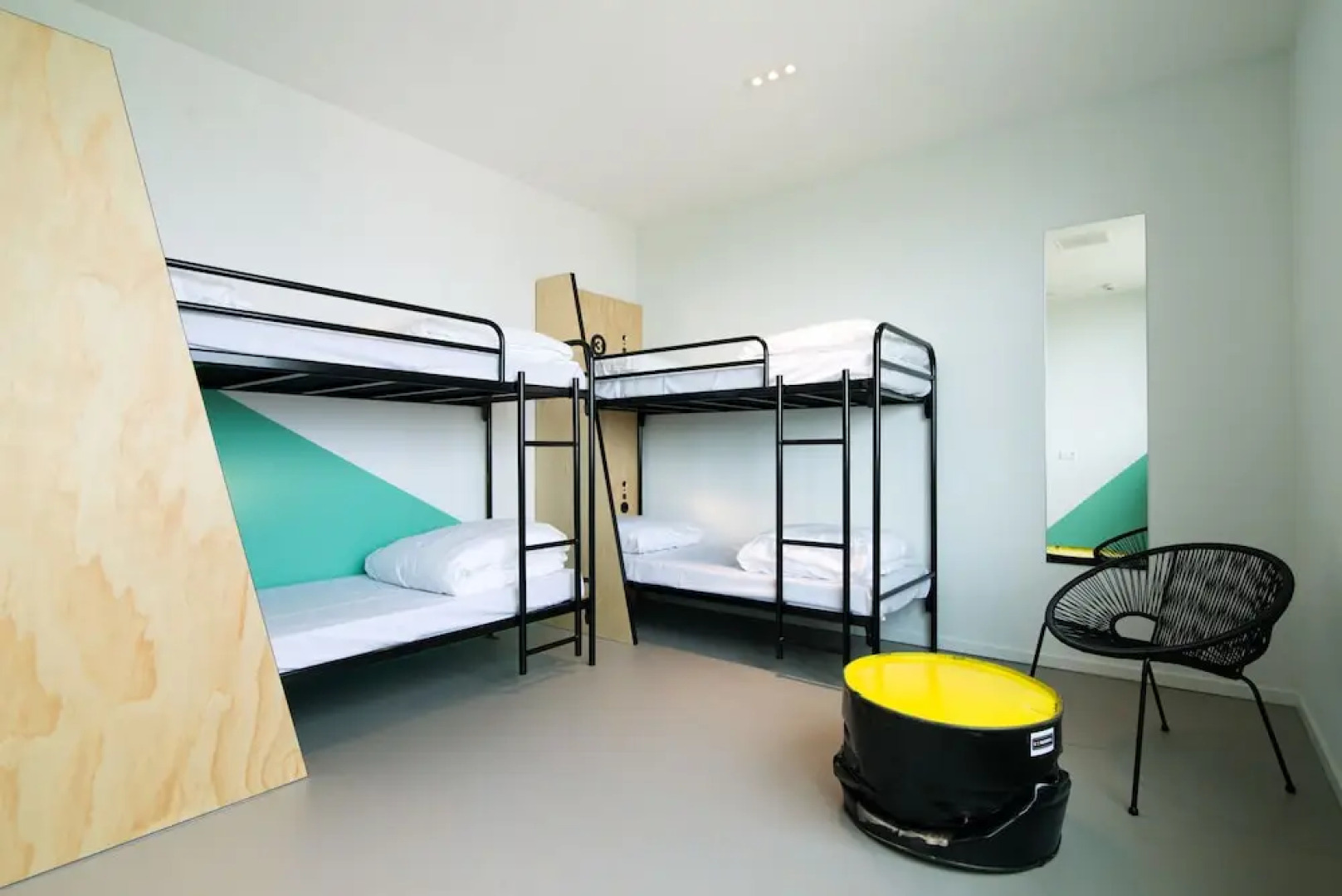 Via Amsterdam - Hostel