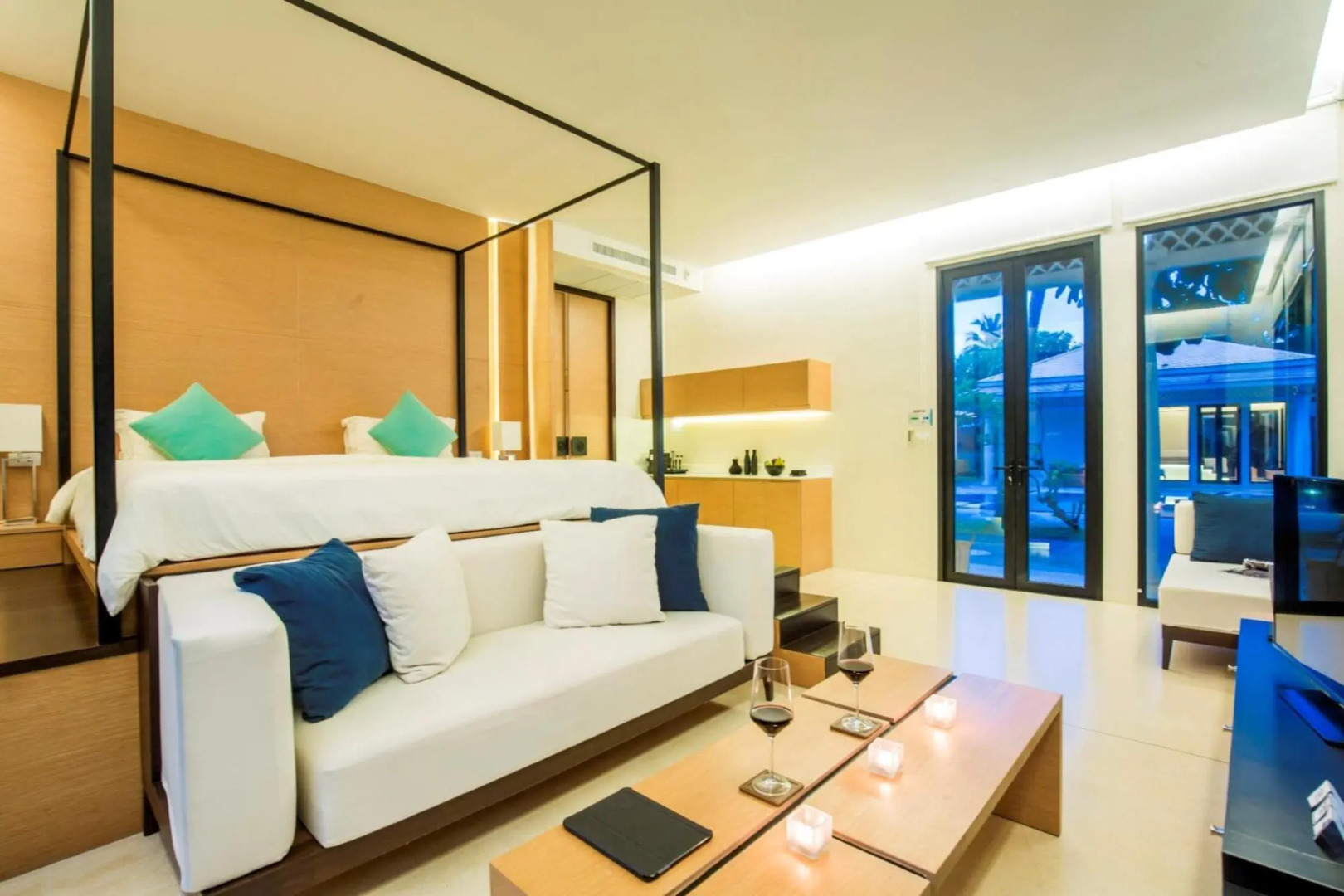 The Anda Mani Khaolak Beachfront Villas