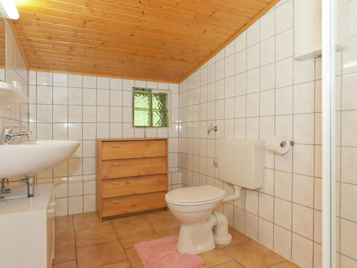 Idyllic studio apartment near Kaifenheim and near the forest