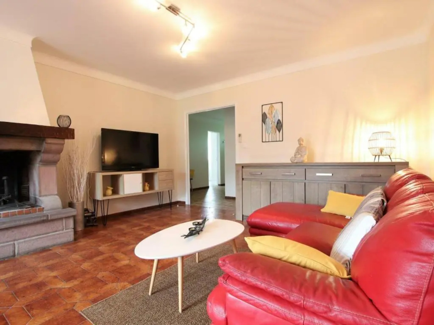 Gîte Saint-Jean-le-Vieux, 3 pièces, 5 personnes - FR-1-384-791