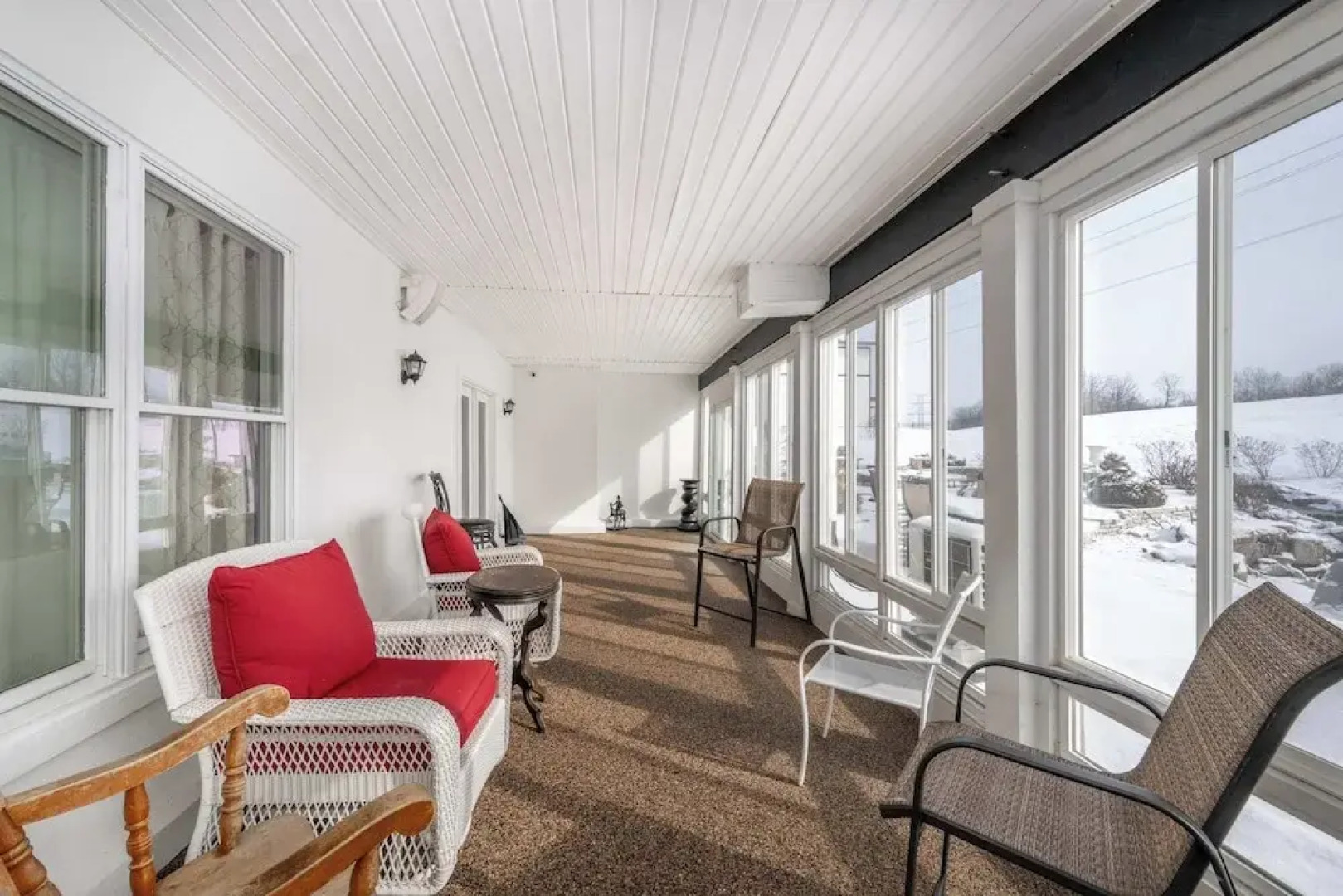 The Bishops Manor Stay for 10!