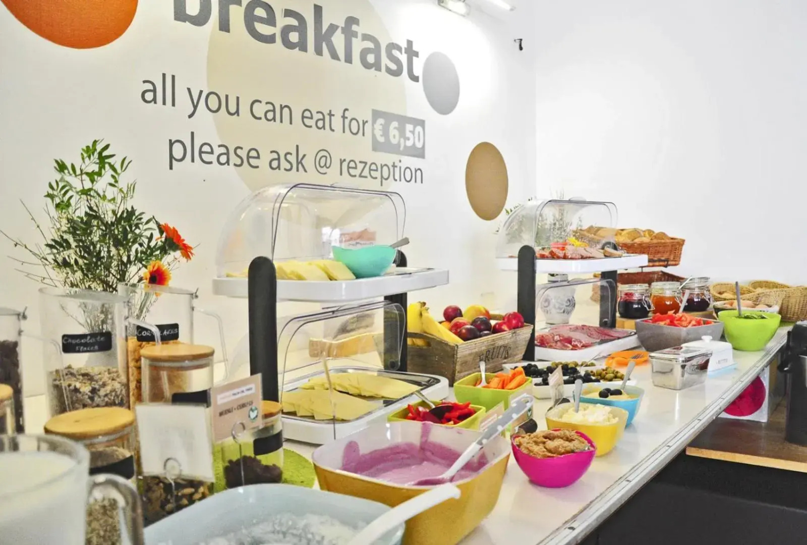 Five Elements Hostel