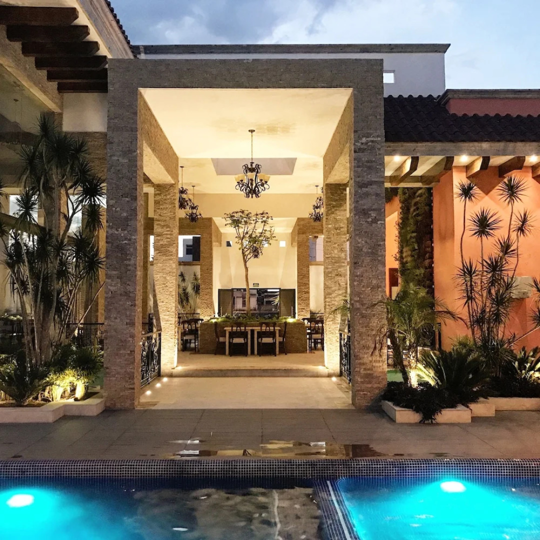 Royal Aqua Luxury Hotel & Spa