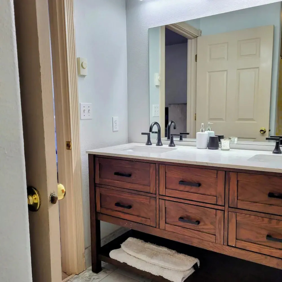 Coastal Adventures, Lake, Ocean, Casinos, Hiking