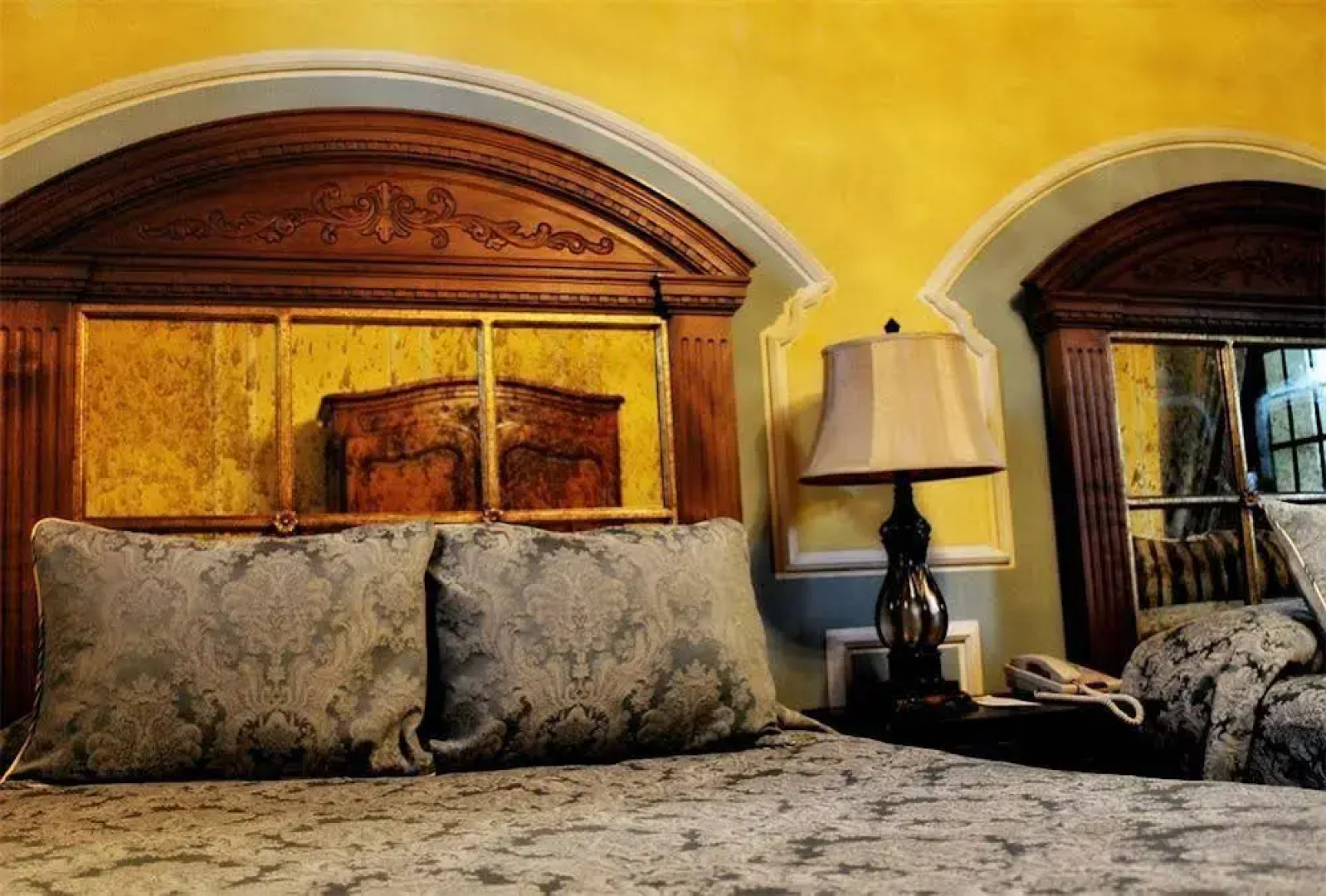 Palacio De Dona Leonor