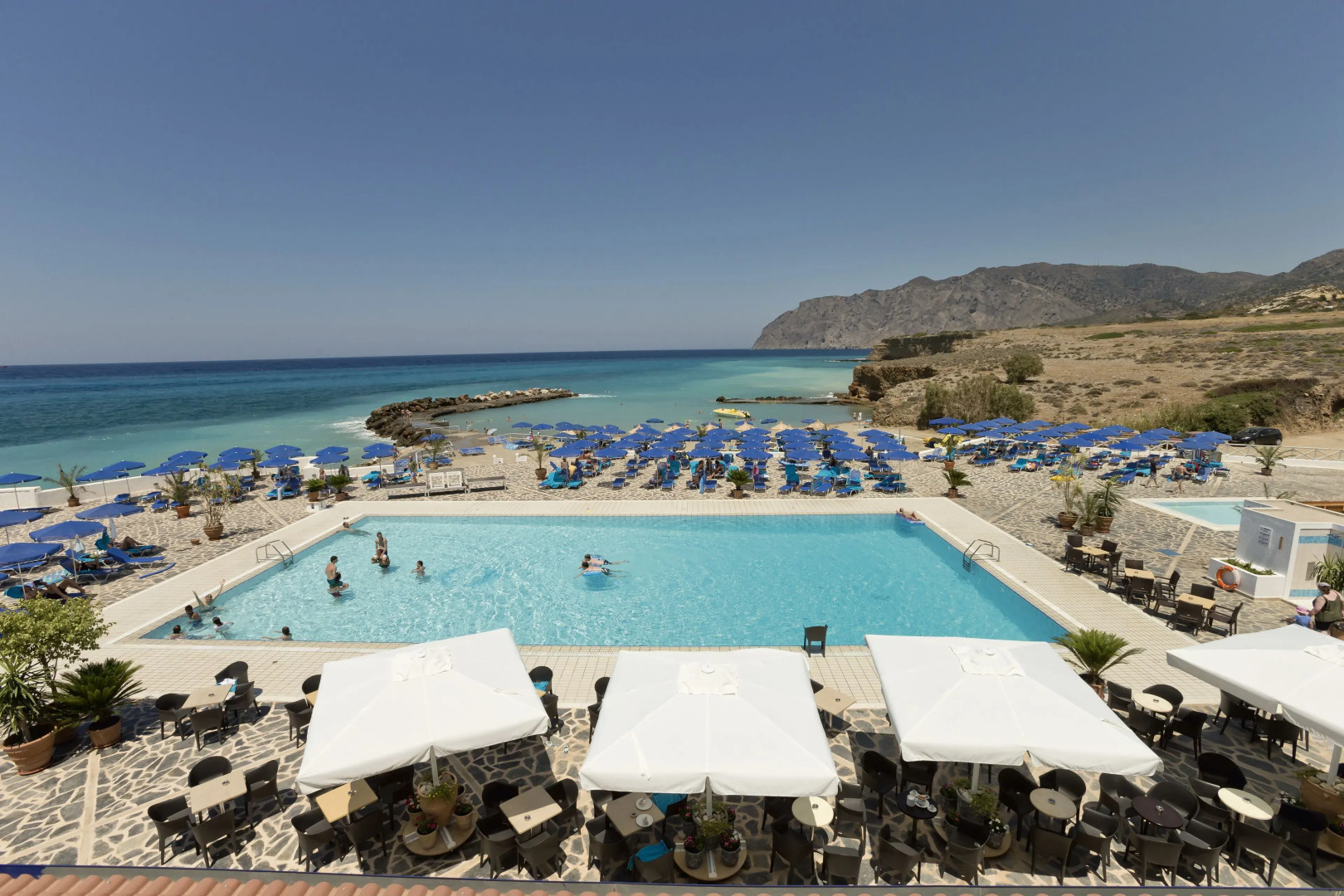 Rocrita Lifestyle Beach Resort