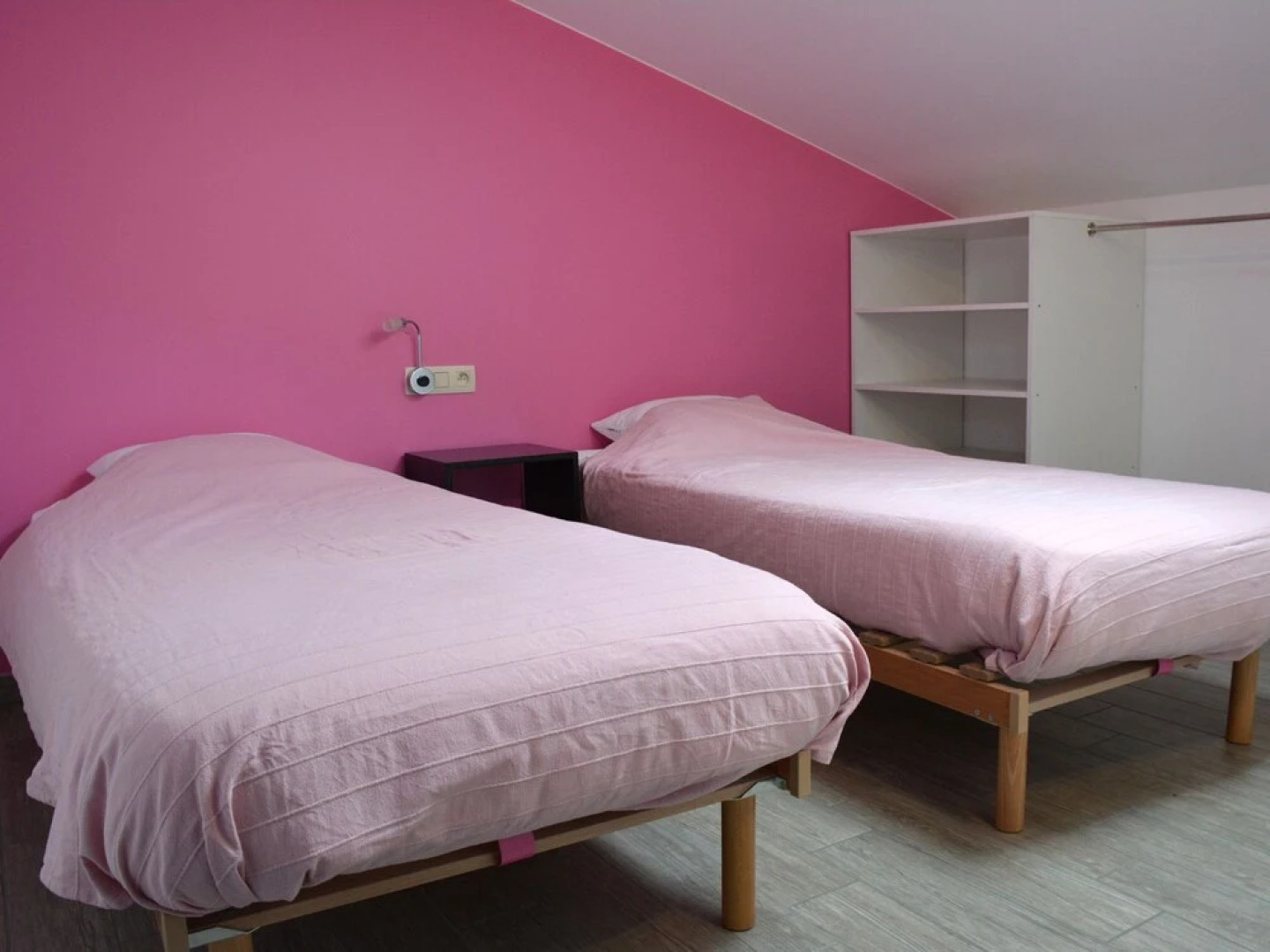 Lovely Holiday Home in Bastogne with Hot Tub