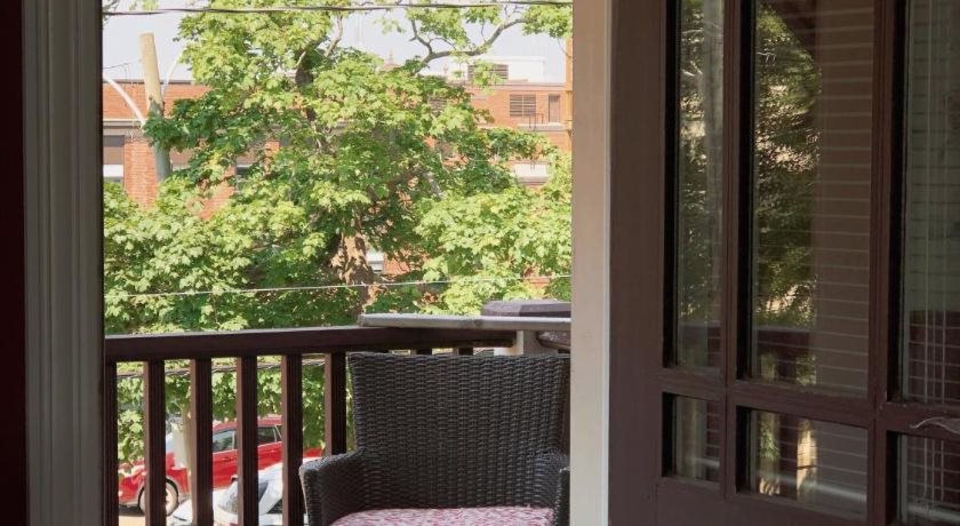 Mahogany Manor Bed & Breakfast