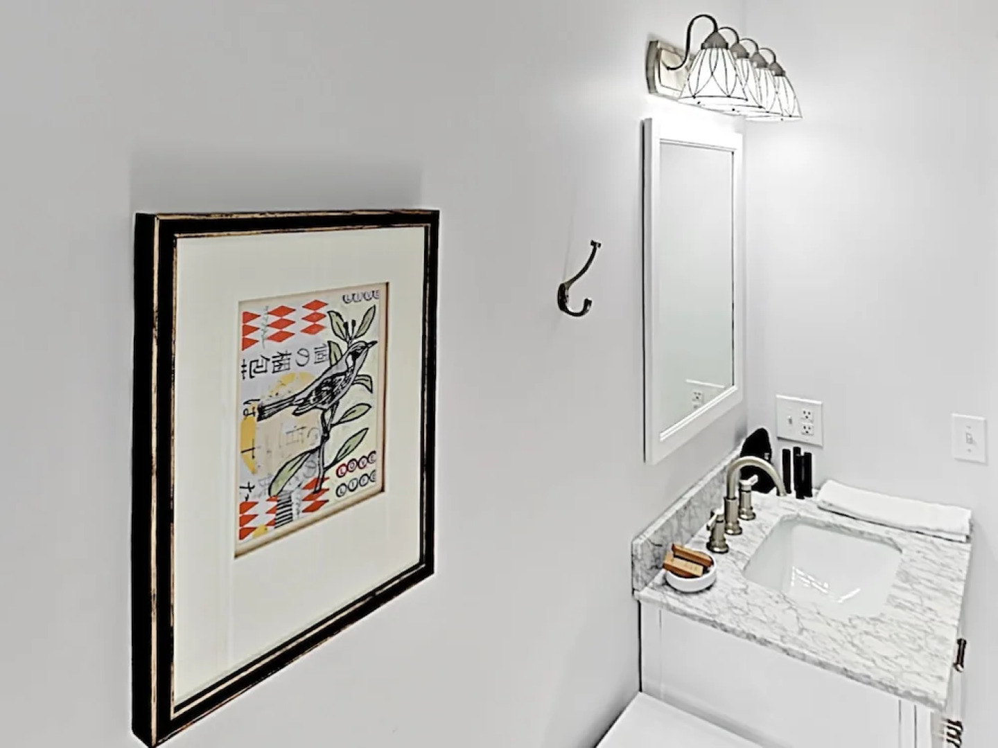 7 3rd Street Home 2 Bedrooms 2 Bathrooms Home