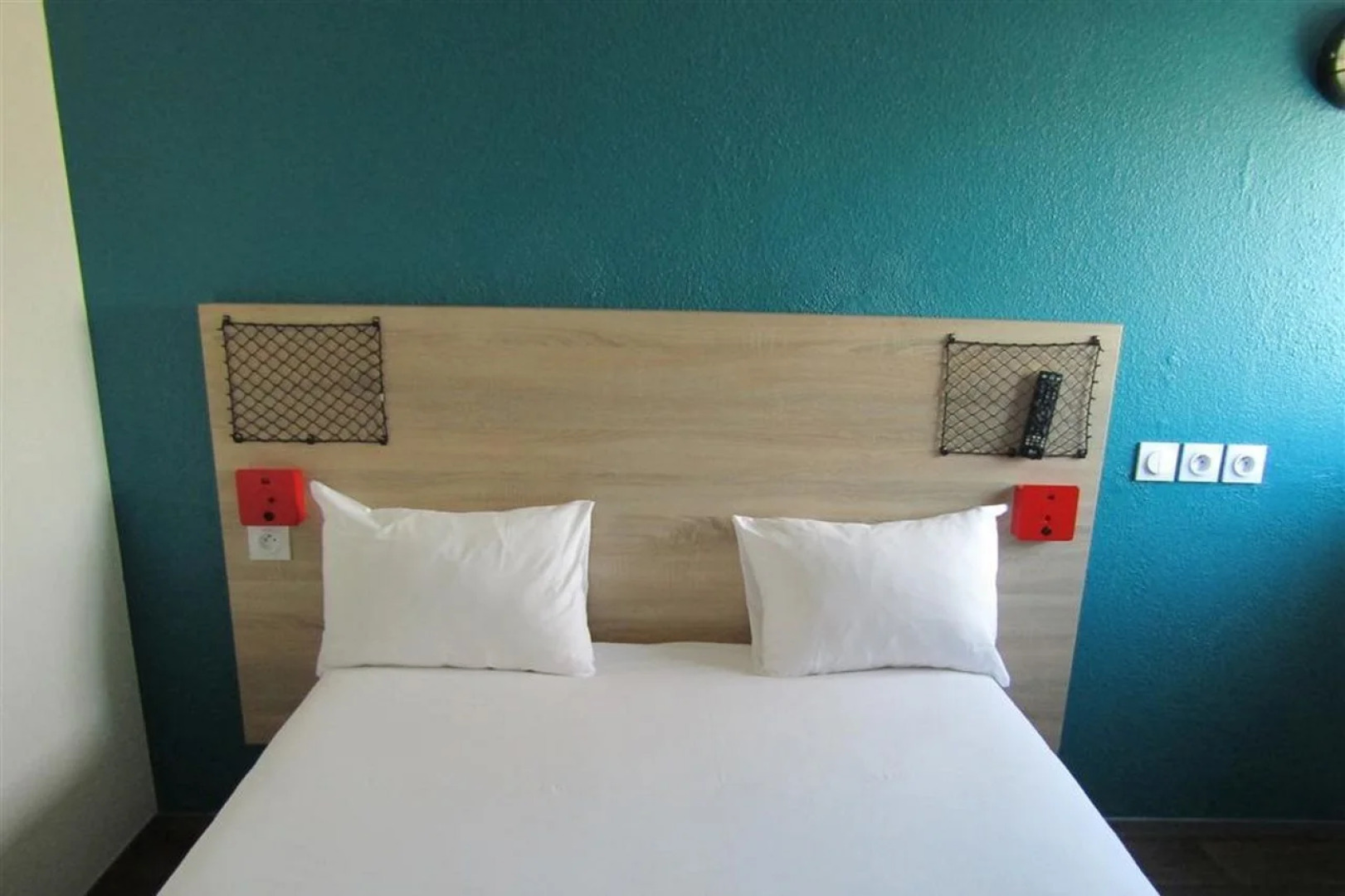 hotelF1 Igny Massy TGV