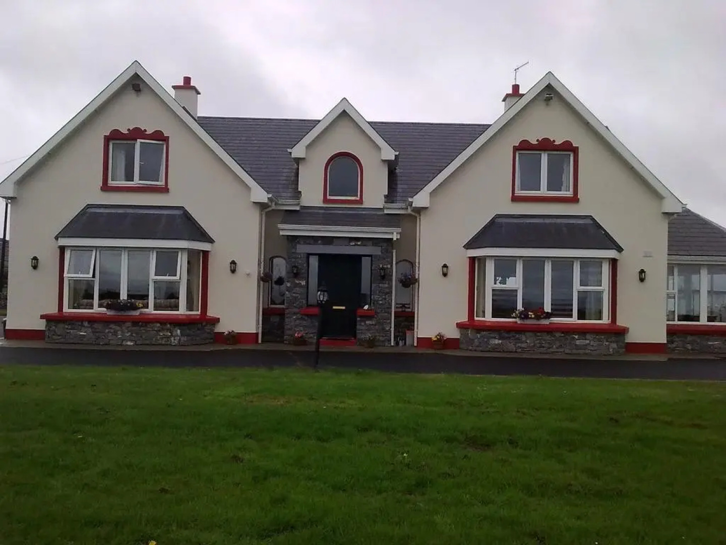 Loughrask Lodge Bed & Breakfast