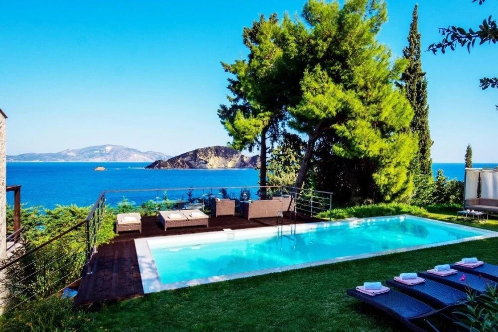 Exensian Villas Suites Family Suite With Private Pool