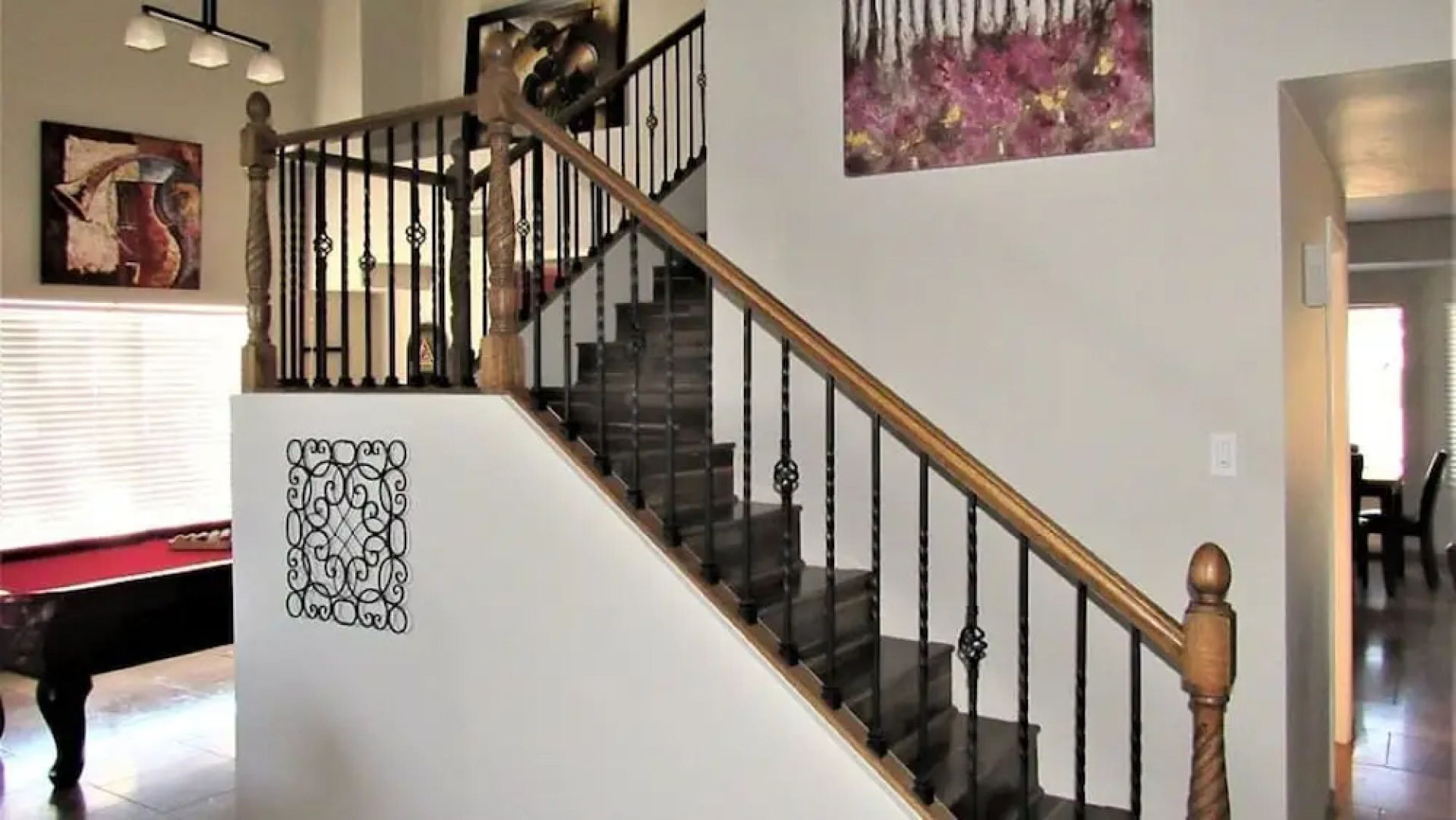 Backyard Playground! Golf Sport Court & Hot Tub!