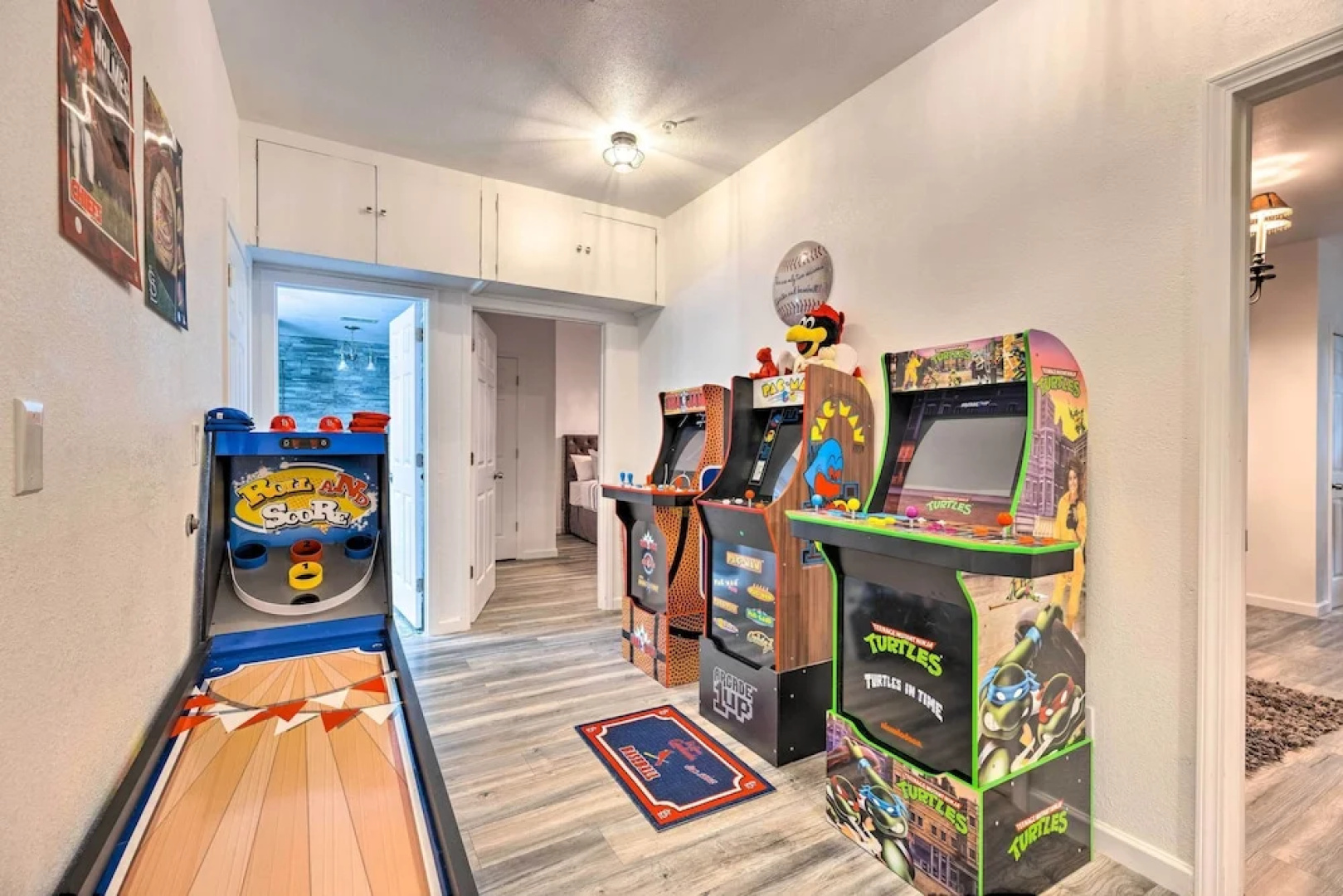 'hilltop Hideaway' Branson Home w/ Trampoline!