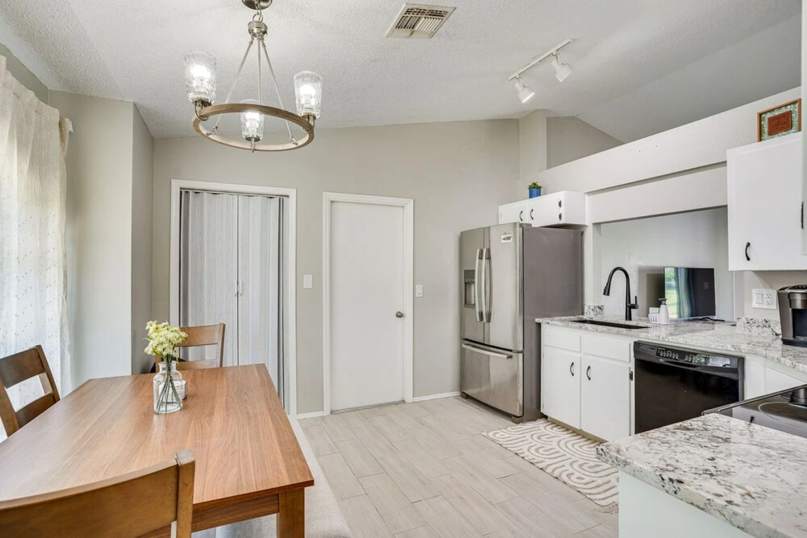 Family-friendly Winter Haven Home w/ Pool!