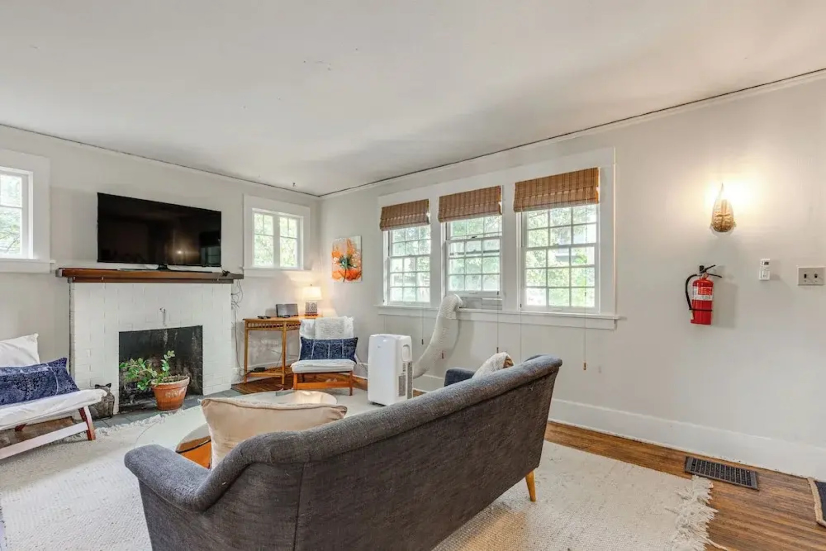 Dog-friendly 'columbia Cottage' in Hood River!