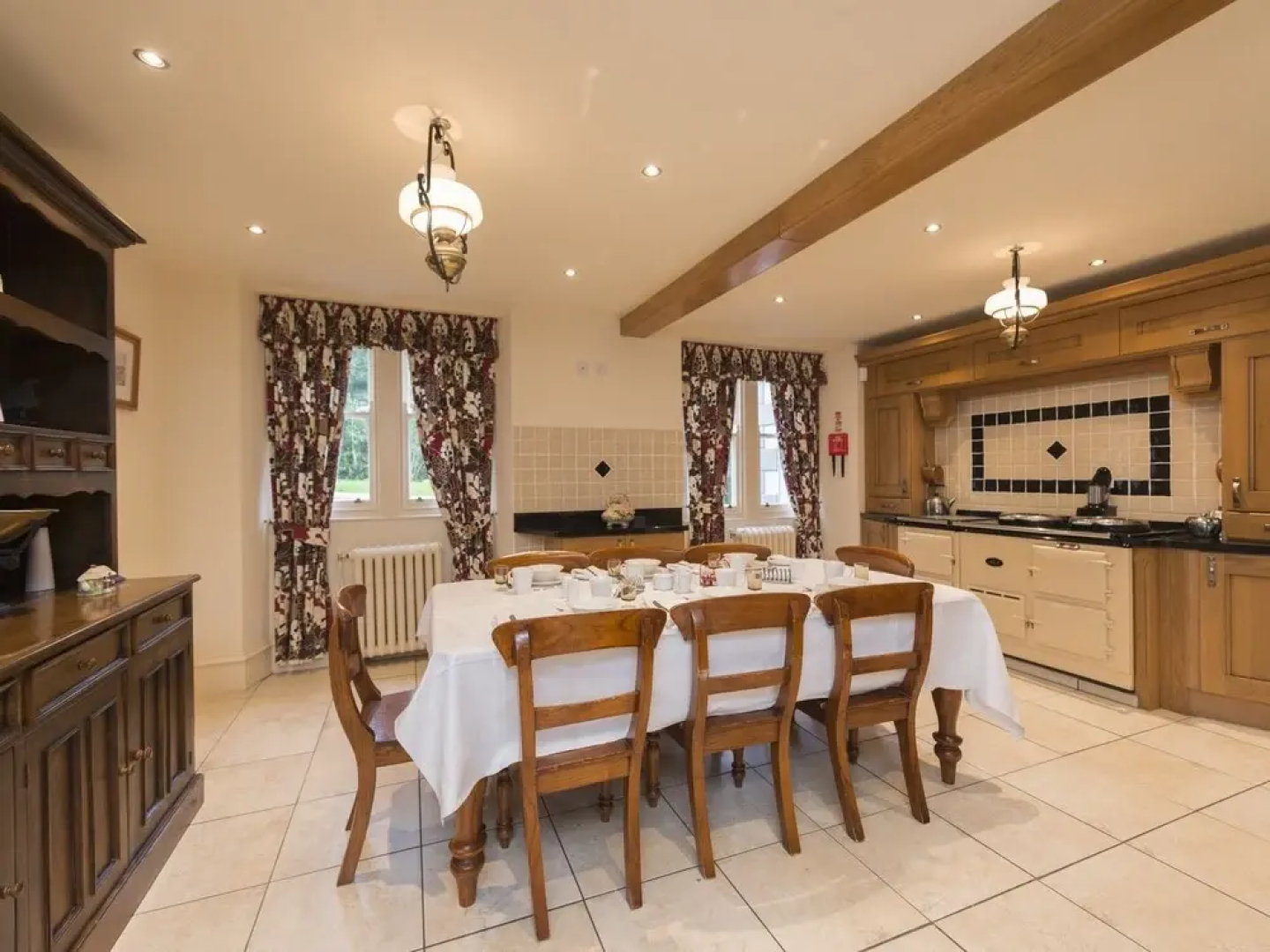 Banoge House