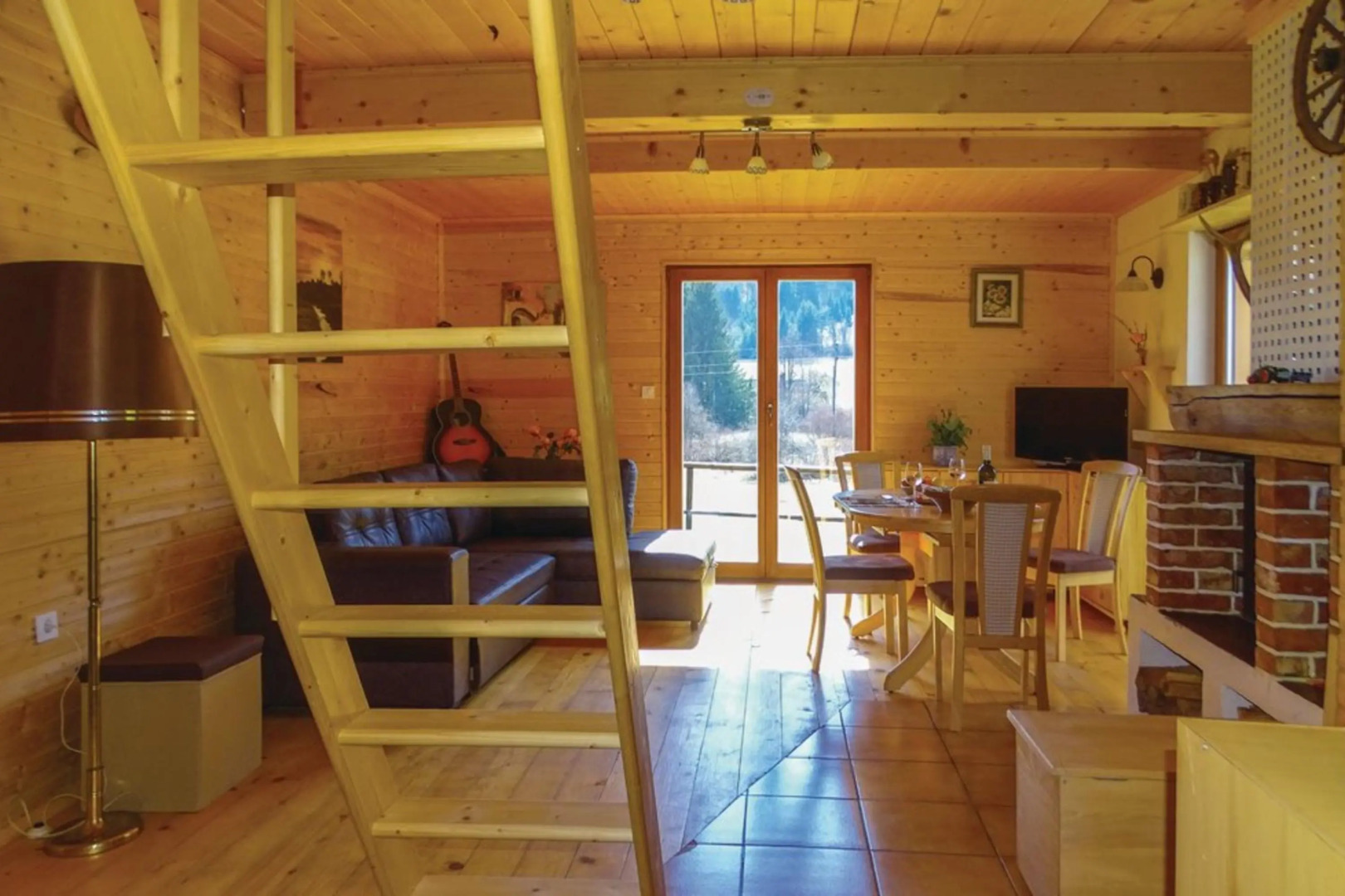 Family Friendly Krasevec Lodge