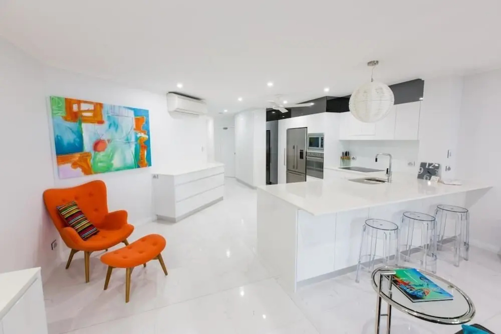 603 On The Beach - Luxury Apartment