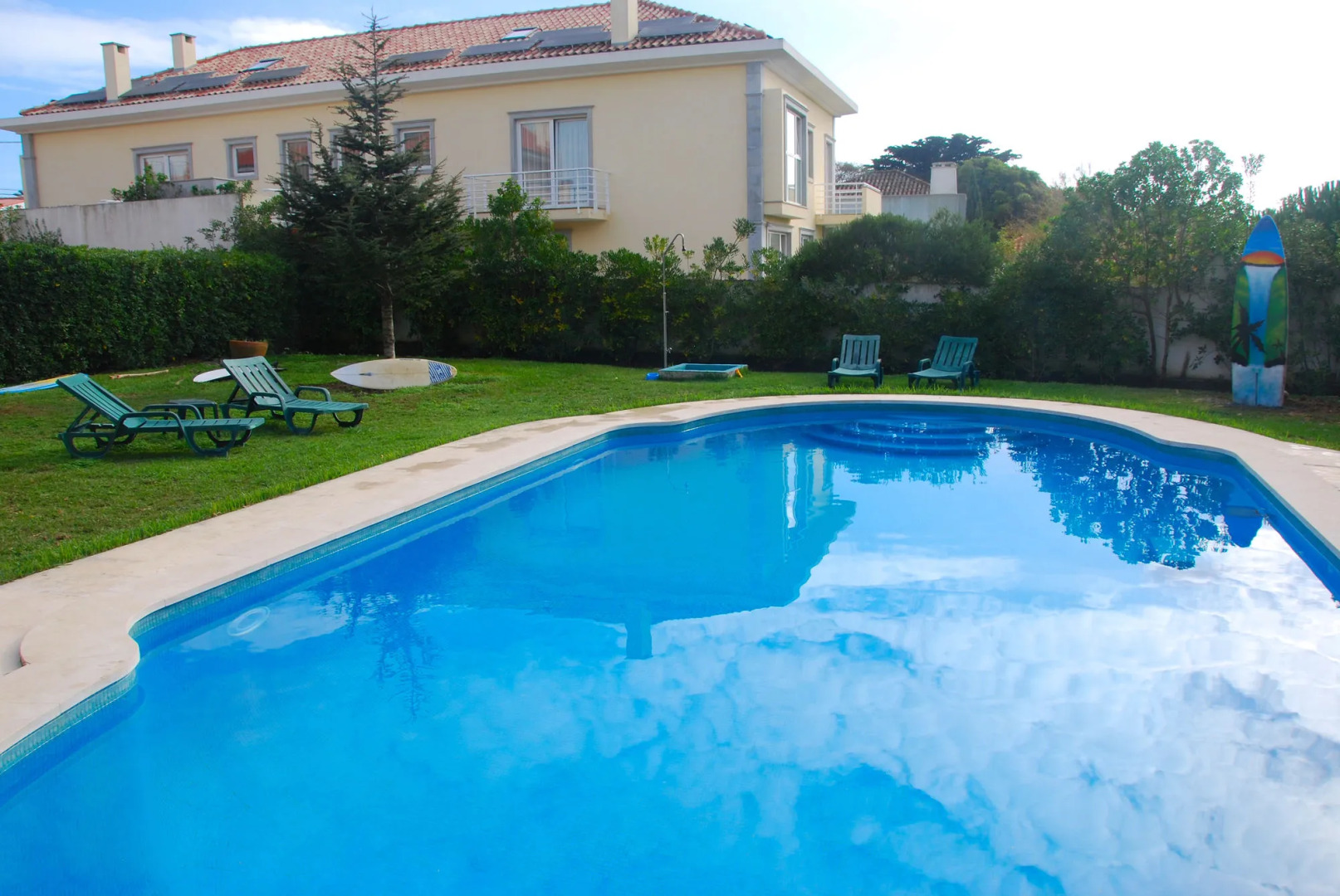 Carcavelos Surf Hostel