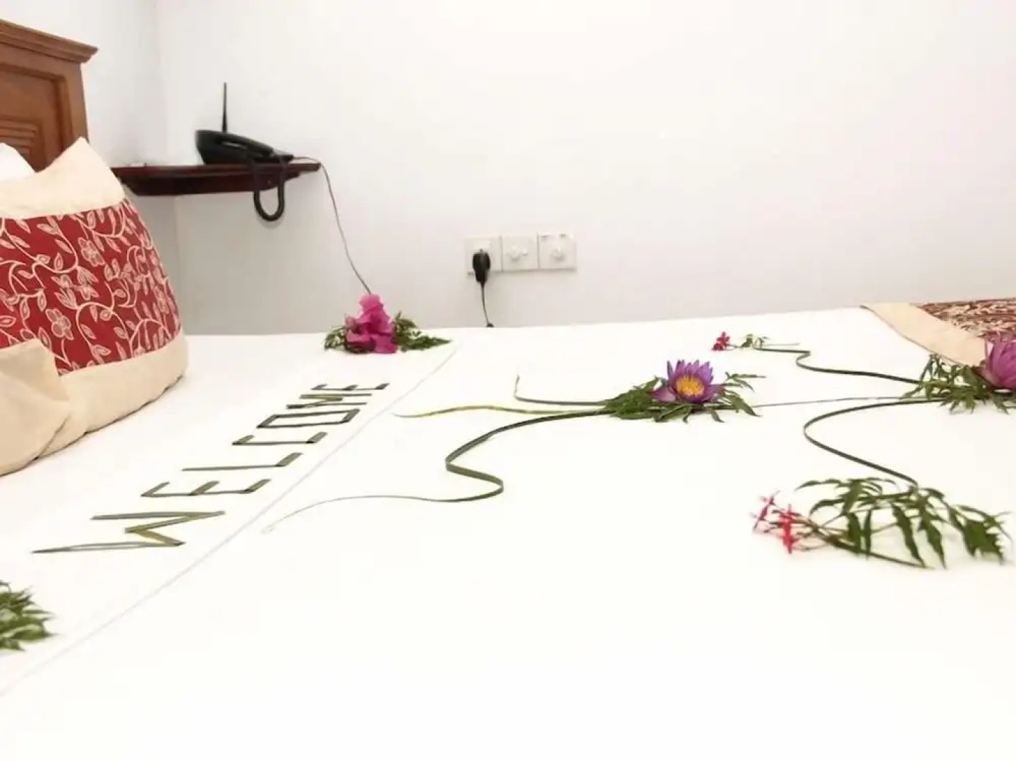 Thumbelina Apartments