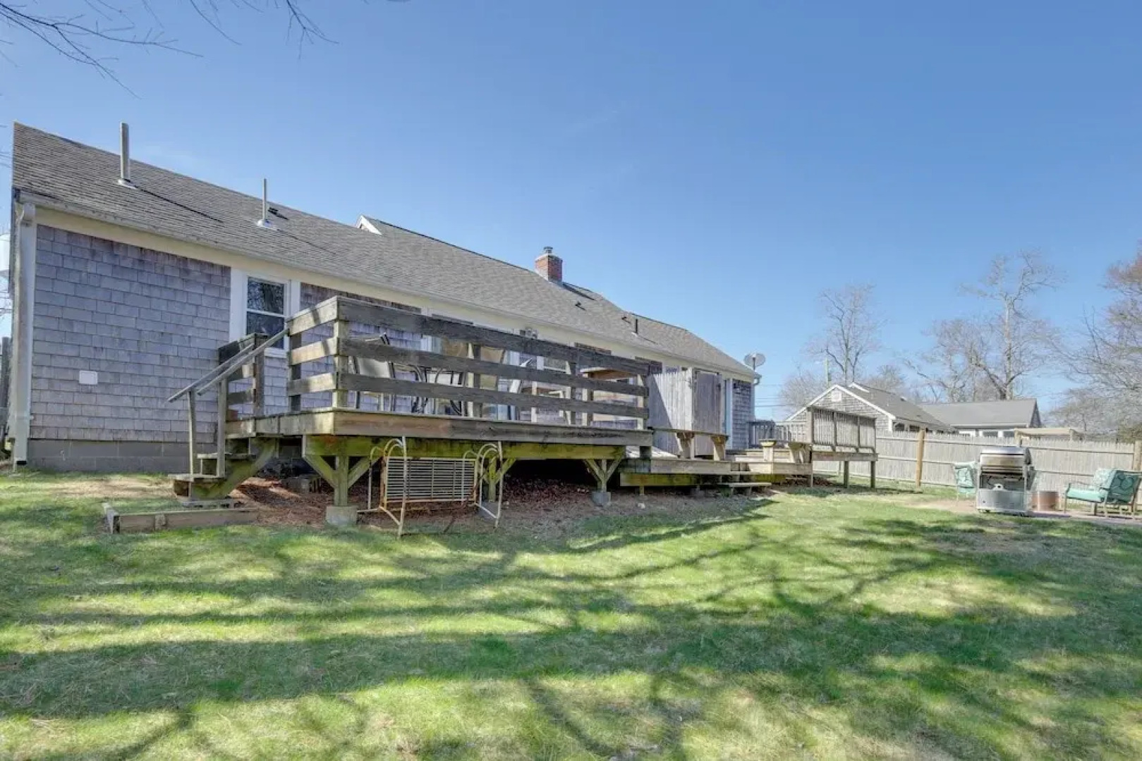 Swan River Views, BBQ Ready: West Dennis Home