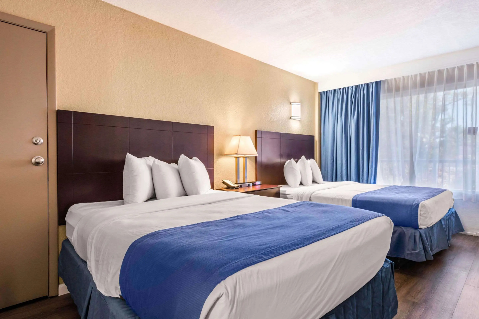 Rodeway Inn & Suites Fort Lauderdale Airport / Cruise Port