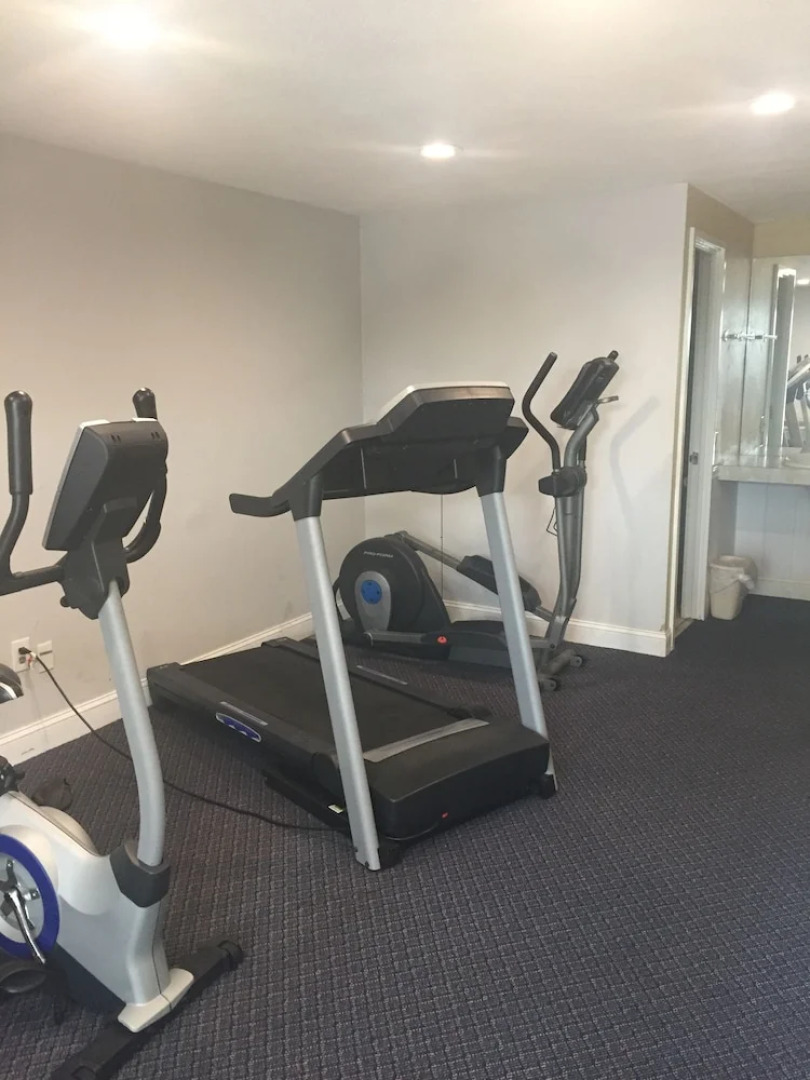 Bradford Inn And Suites