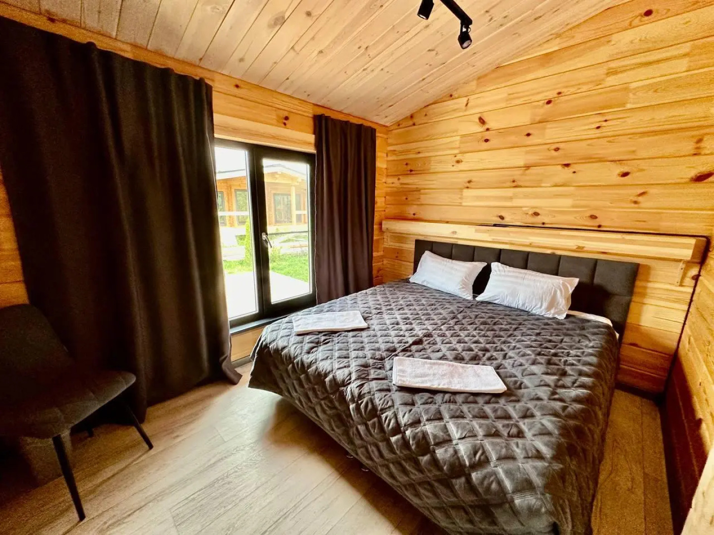 MARI HOLIDAY VILLAGE (Мари Холидей Вилладж)