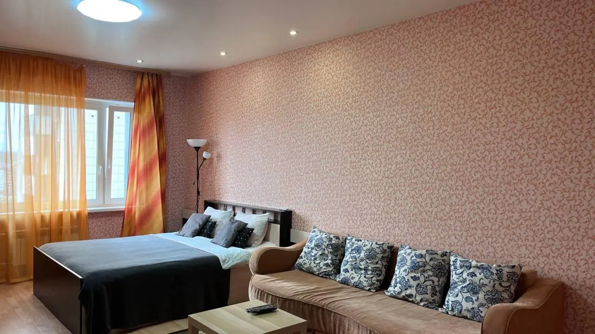 ОнегоНome (ОнегоХоум) на шоссе Лососинское 38/2