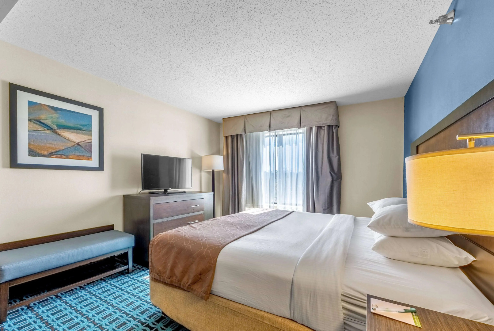 Wingate by Wyndham Chicago Schaumburg