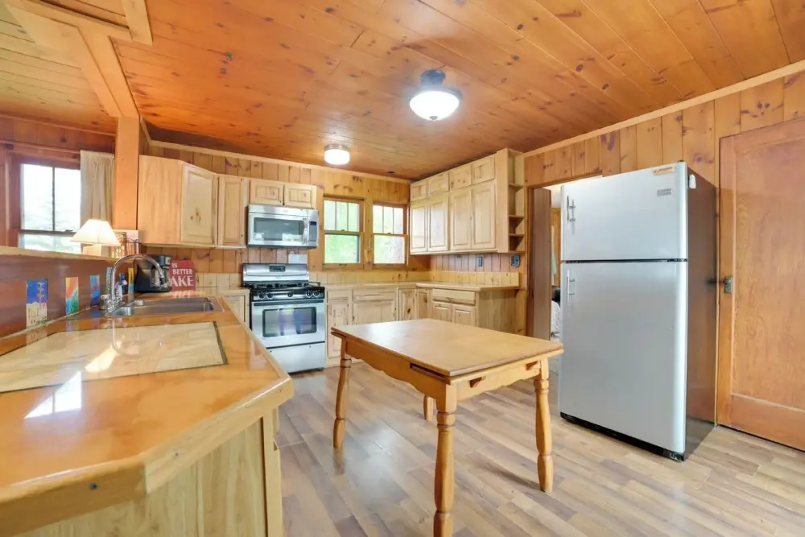 Steps to Lake: Cedarville Cabin w/ Community Perks