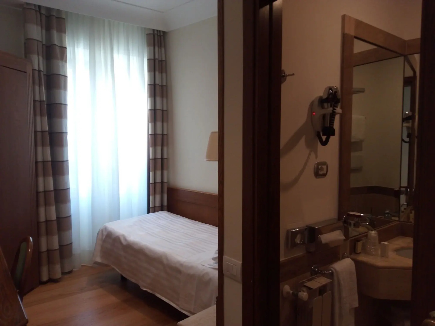 Hotel Albergo Santa Chiara