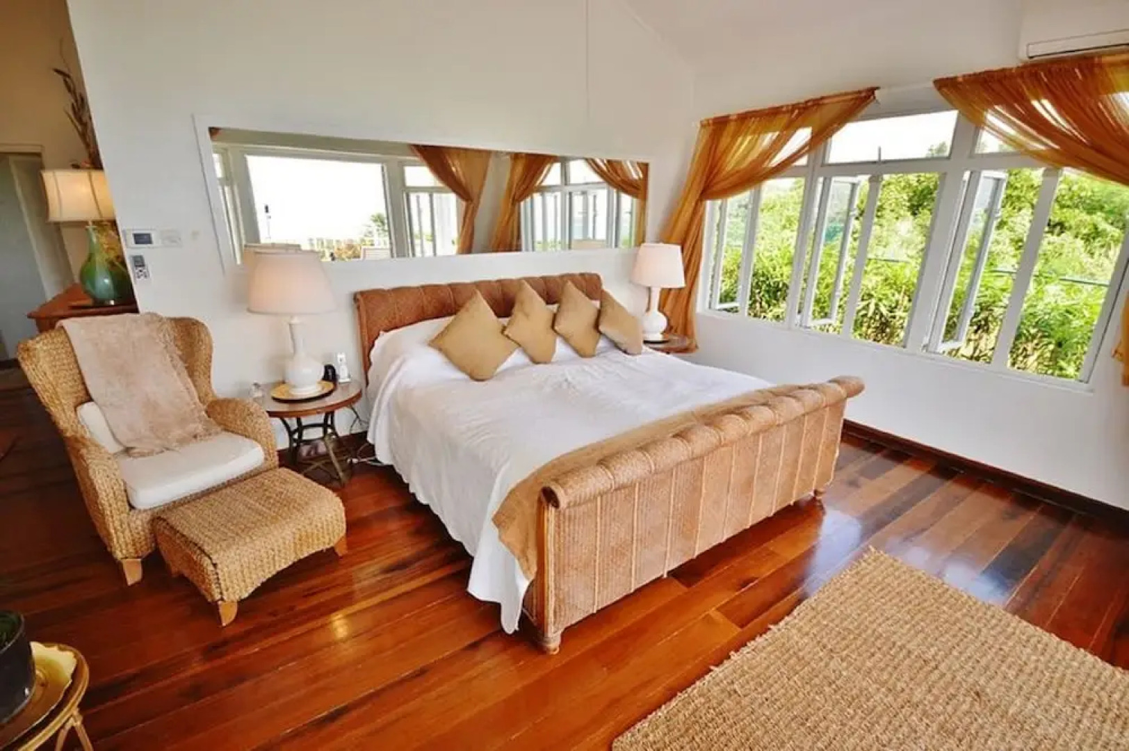 Seaview Long Beach Luxury Villa