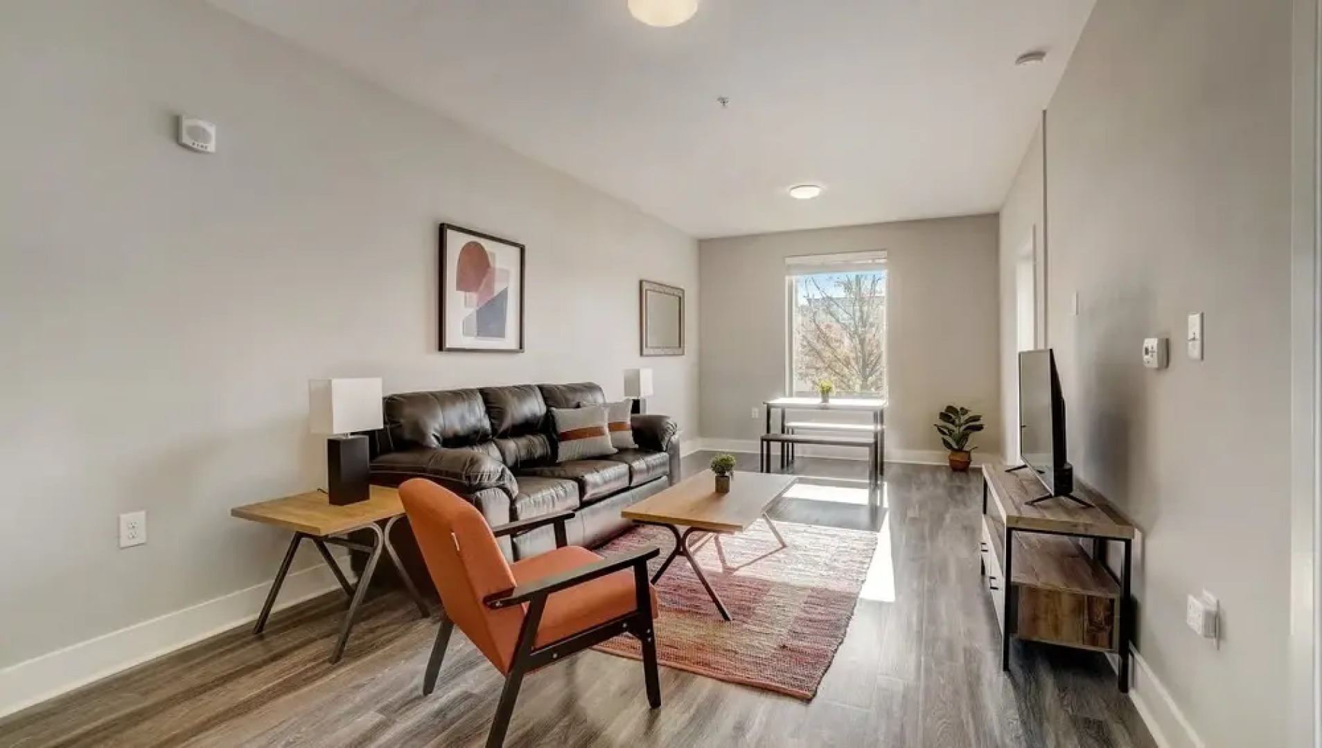 FRONTDESK Flats on 4th Apts Downtown Birmingham