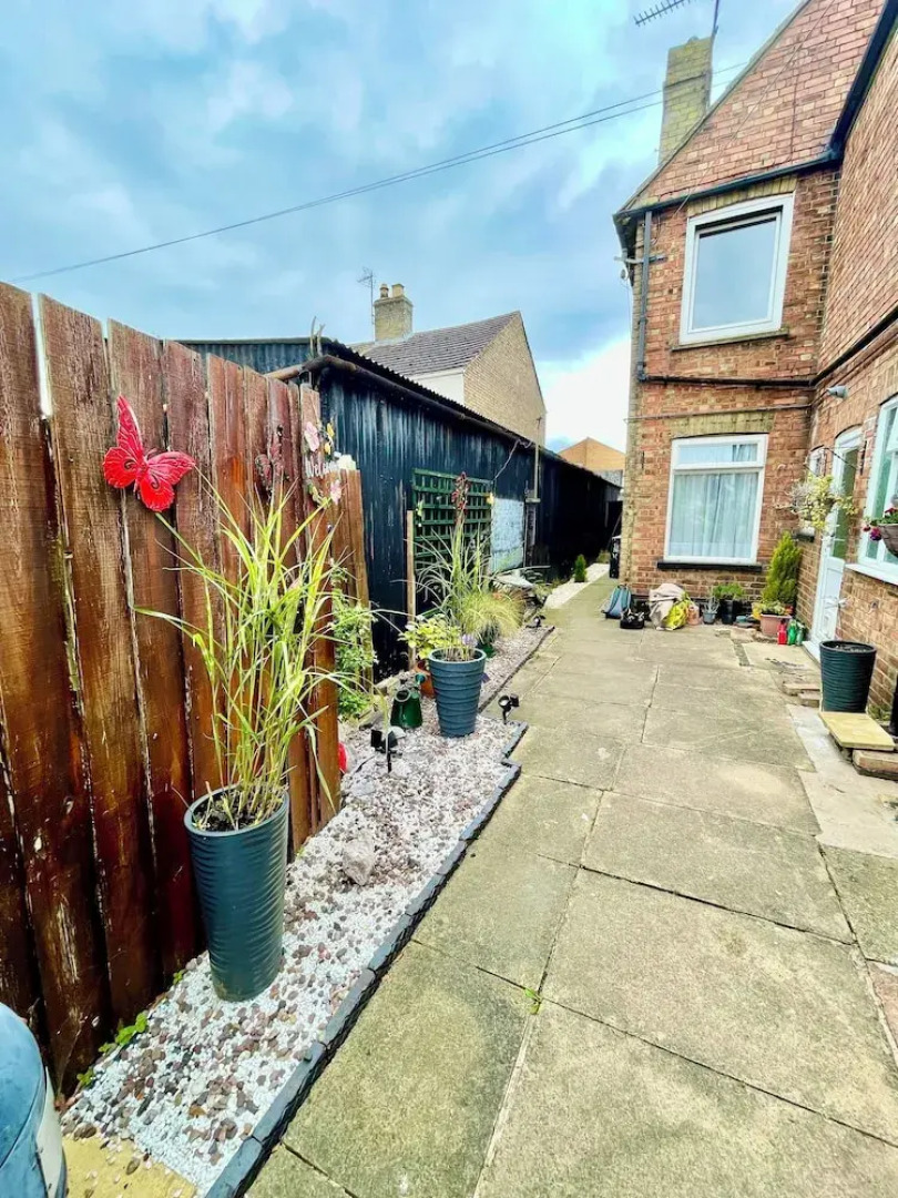 March-2bed Apt - Family Friendly - Pet Friendly