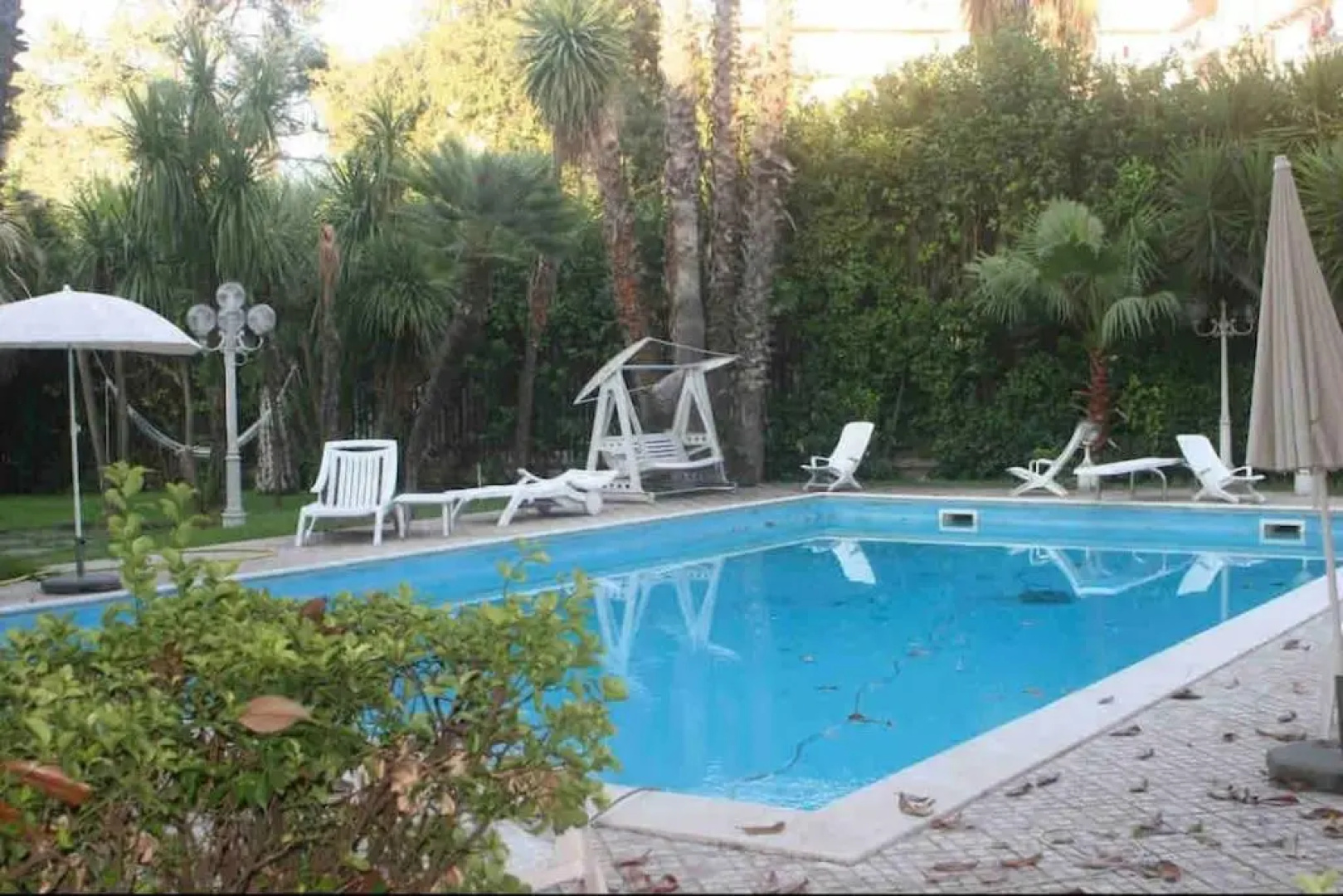Napoli appartamento in Villa 1 bedroom piscina Wi-fi