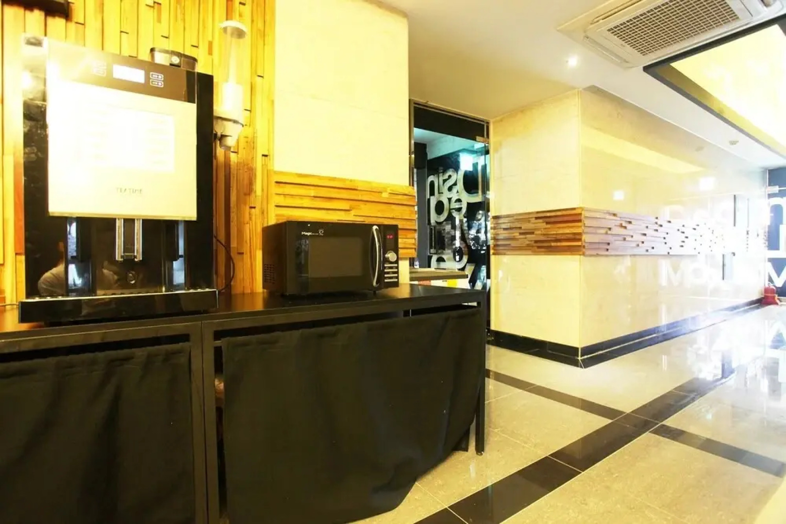 Wolgot Design Hotel XYM