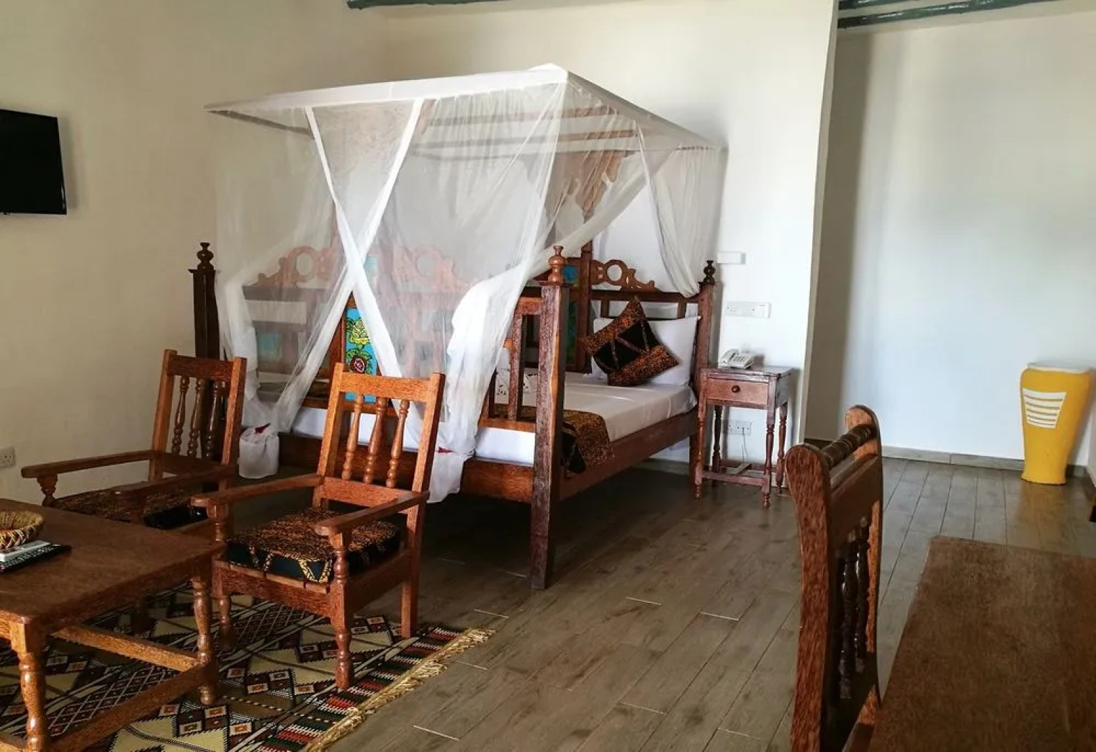 Coral Reef Beach Resort