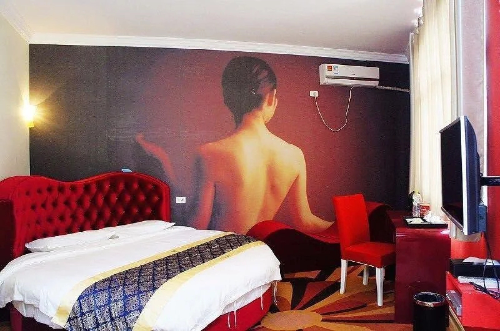 Guilin Style Art Theme Hotel